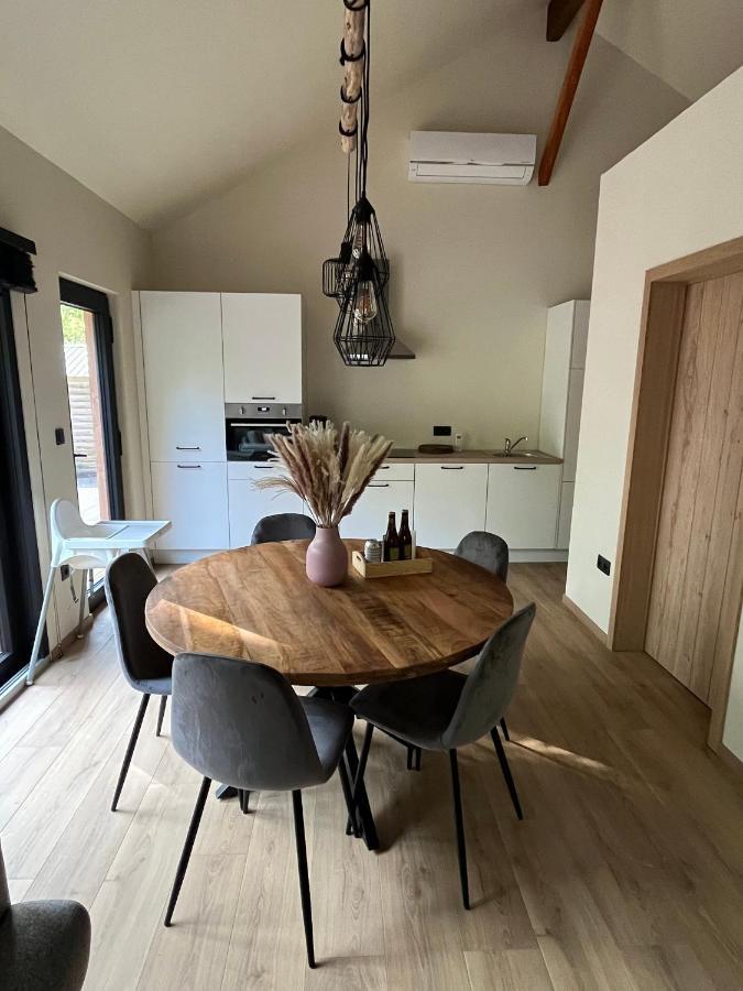 Chalet Liquidambar Zutendaal Buitenkant foto